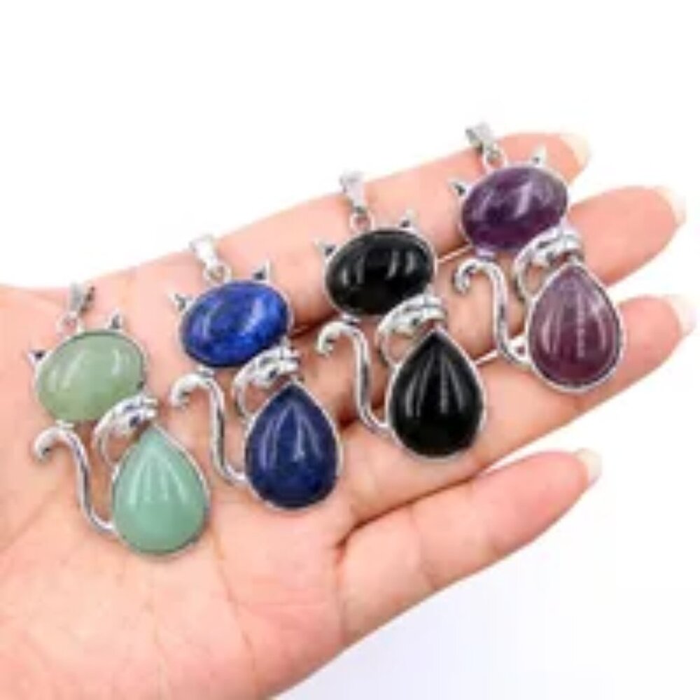 NEW Cute Cat Crystal Polishing Pendant Necklace - Stone 13g each